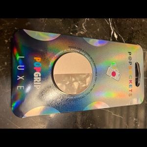 Pop grip luxe new in package